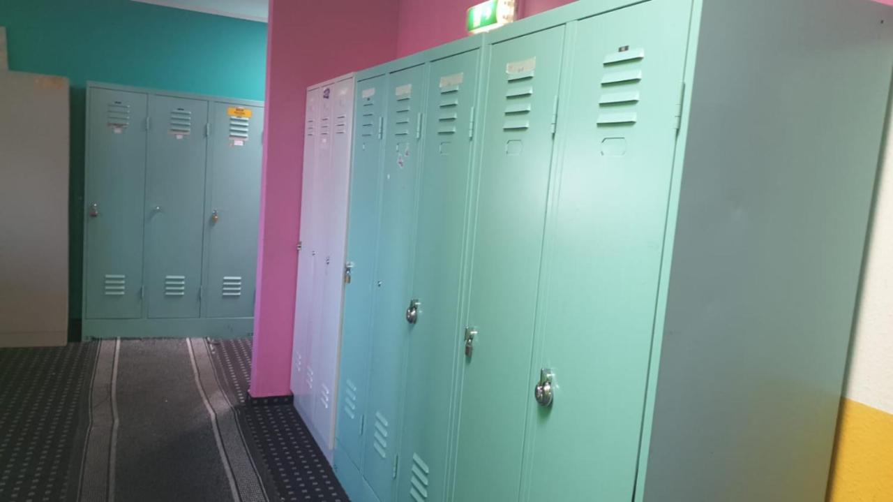 Isas Hostel Berlin Exterior photo
